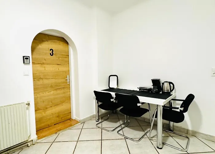 Budget Friendly Private With Garden *