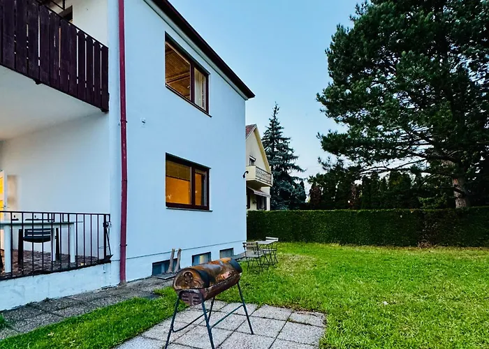 Budget Friendly Private With Garden Відень