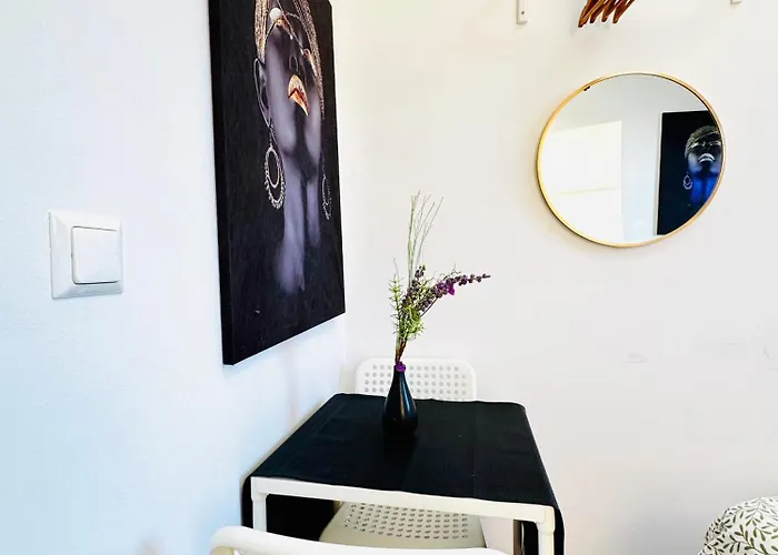 Budget Friendly Private With Garden *