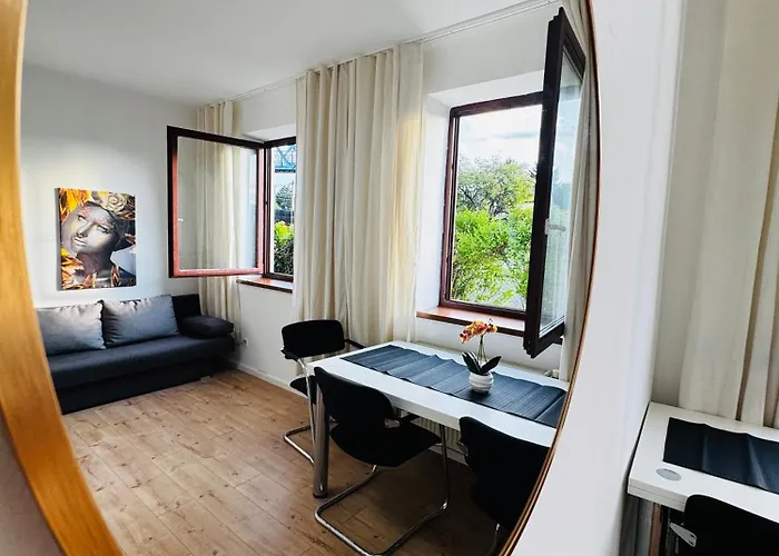 Budget Friendly Private With Garden *