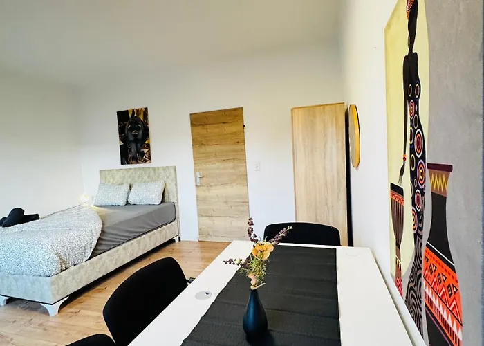 Budget Friendly Private With Garden Відень