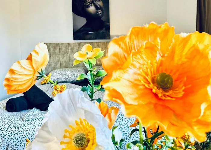 Budget Friendly Private With Garden Хостел Відень